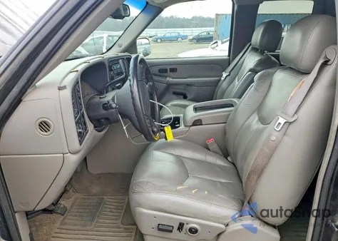 2003 Chevrolet Silverado K1500 z USA, uszkodzony, nr VIN 2GCEK19T831256639